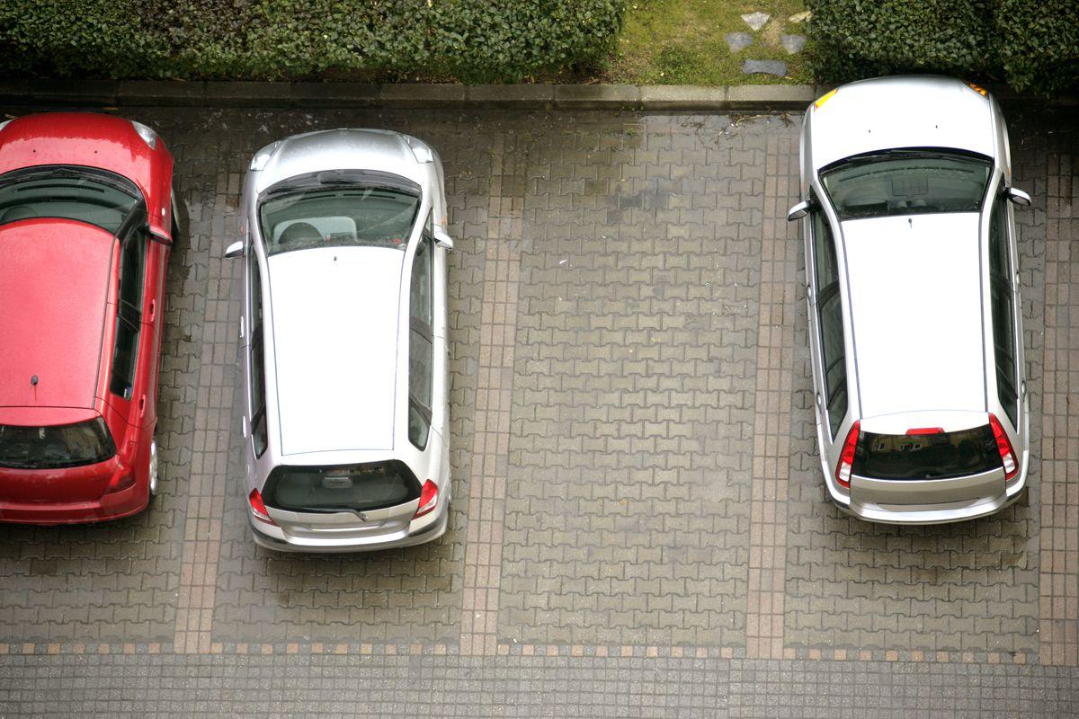 How To Pass A Road Test How to Reverse Park In A Parking Lot